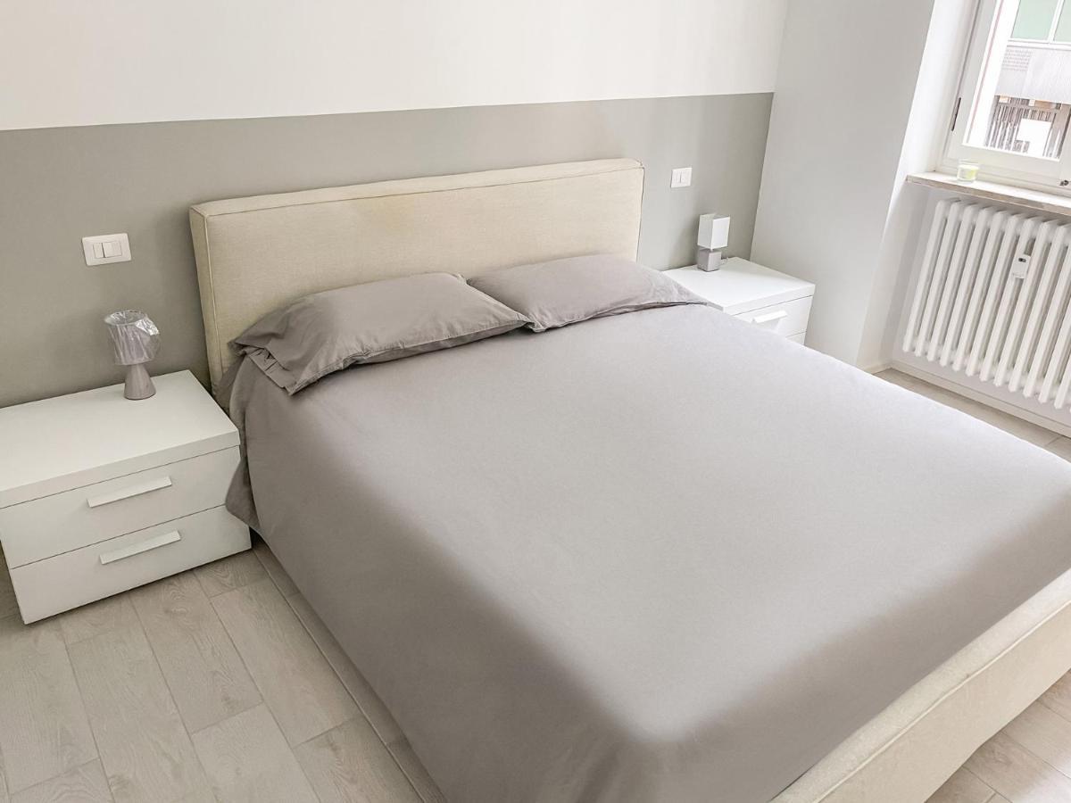 Bnb Capital Milano Moscova - White Exterior foto
